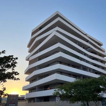 Apartman Addenda With Free Garage Parking Apartment